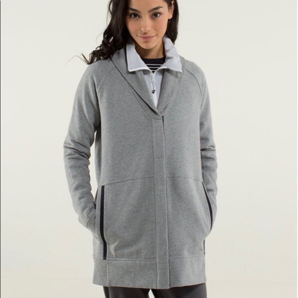 LULULEMON - VGUC-EUC Yin To My Yang Cardi (12)